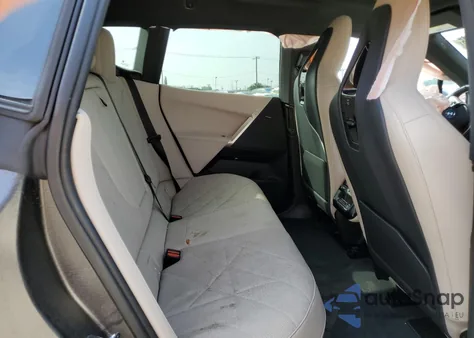 2024 BMW Ix xDrive50 z USA, uszkodzony, nr VIN WB523CF06RCP23335